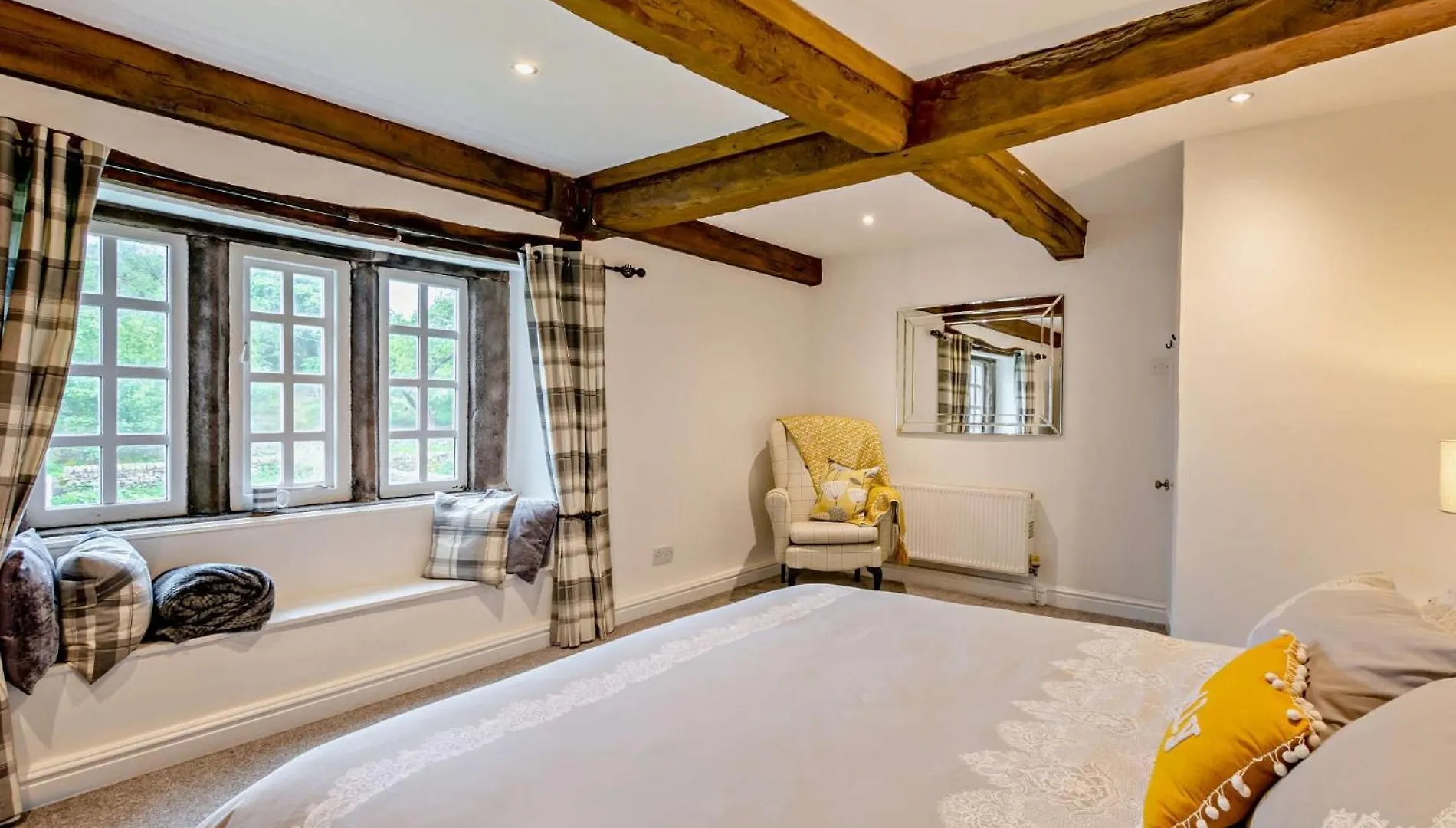4 Bed In Clitheroe 94409 Newton