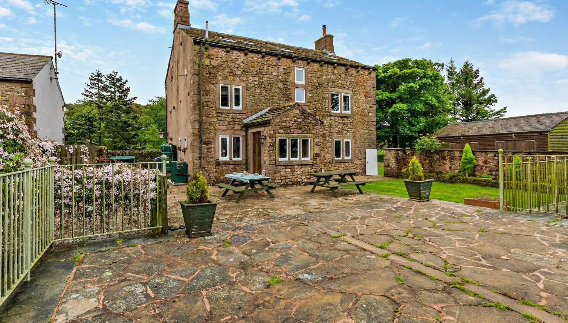 4 Bed In Clitheroe 94409 Newton  0*, Newton (Lancashire)